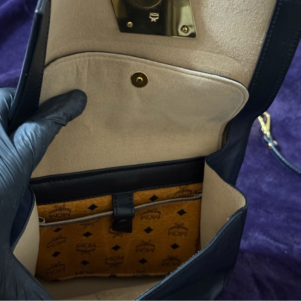 AUTHENTIC MCM CALFSKIN & SUEDE CROSSBODY BAG EUC - Picture 8 of 16